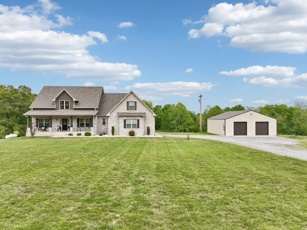 4163 Old Highway 52 E, Westmoreland, TN 37186 - #1