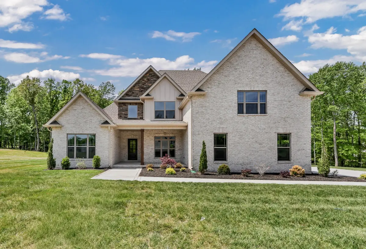 412 N Starwood Ct, Clarksville, TN 37042 - #1