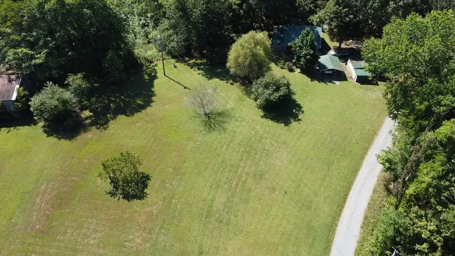 140 Spivey Ln, Gainesboro, TN 38562 - #3