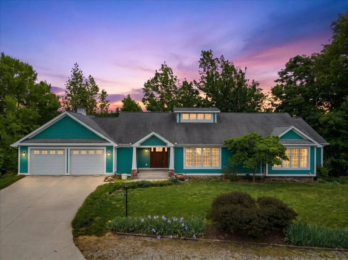 615 Seaton Dr, Smithville, TN 37166 - #1
