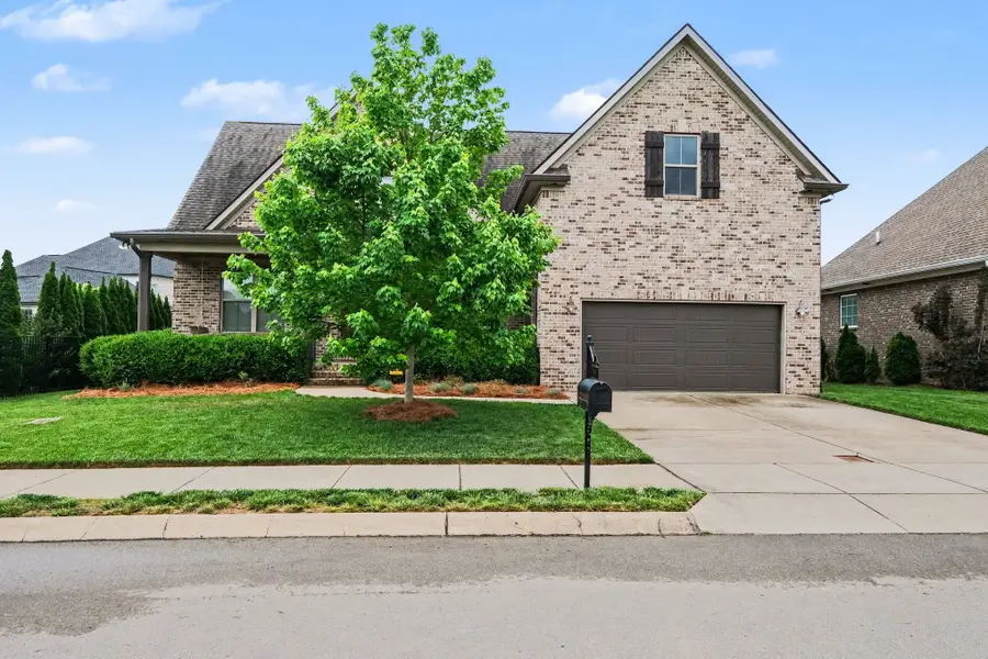 1030 Alpaca Dr, Spring Hill, TN 37174 - #2