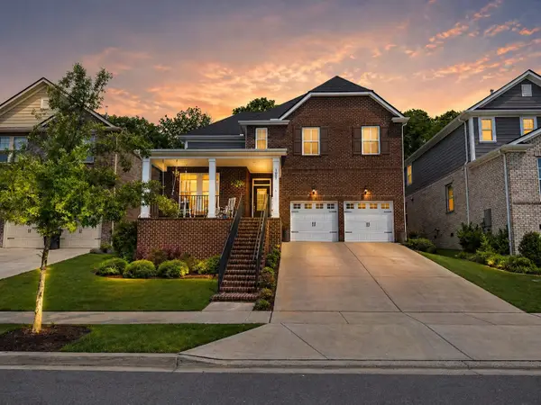 1077 Pebble Run Rd, Hendersonville, TN 37075