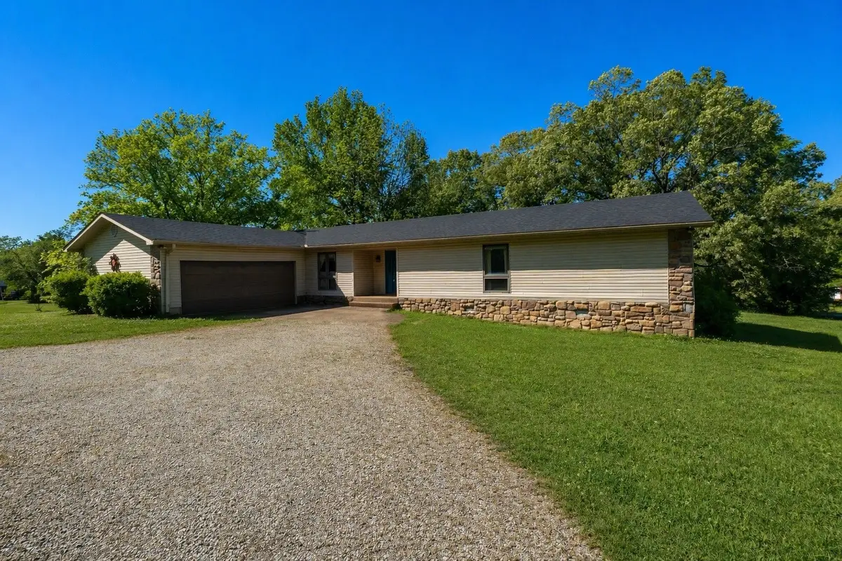 356 Old Lexington Hwy, Parsons, TN 38363 - #1