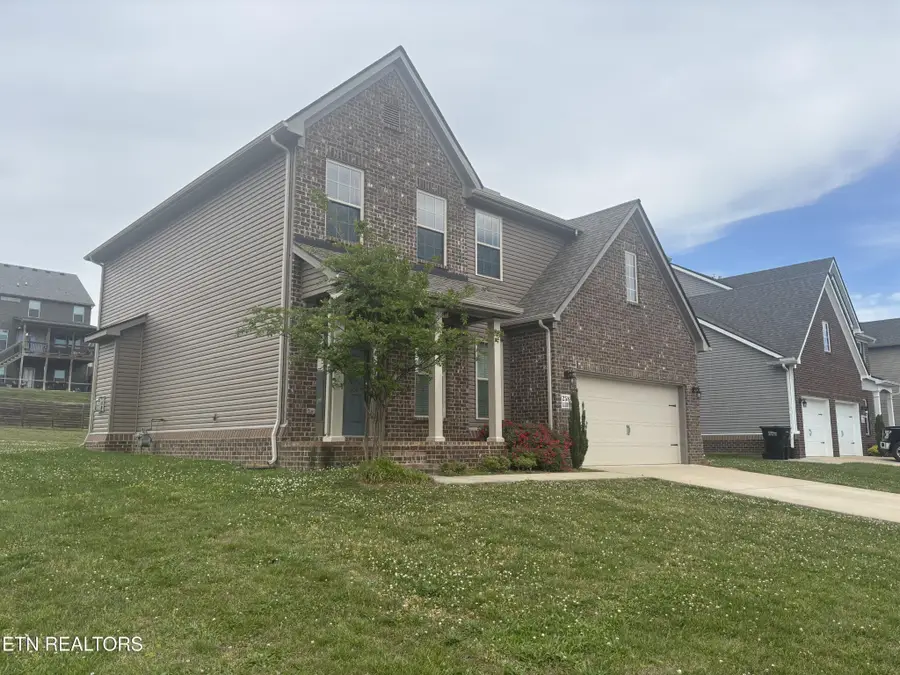 2584 Blackberry Ridge Blvd, Knoxville, TN 37932 - #3