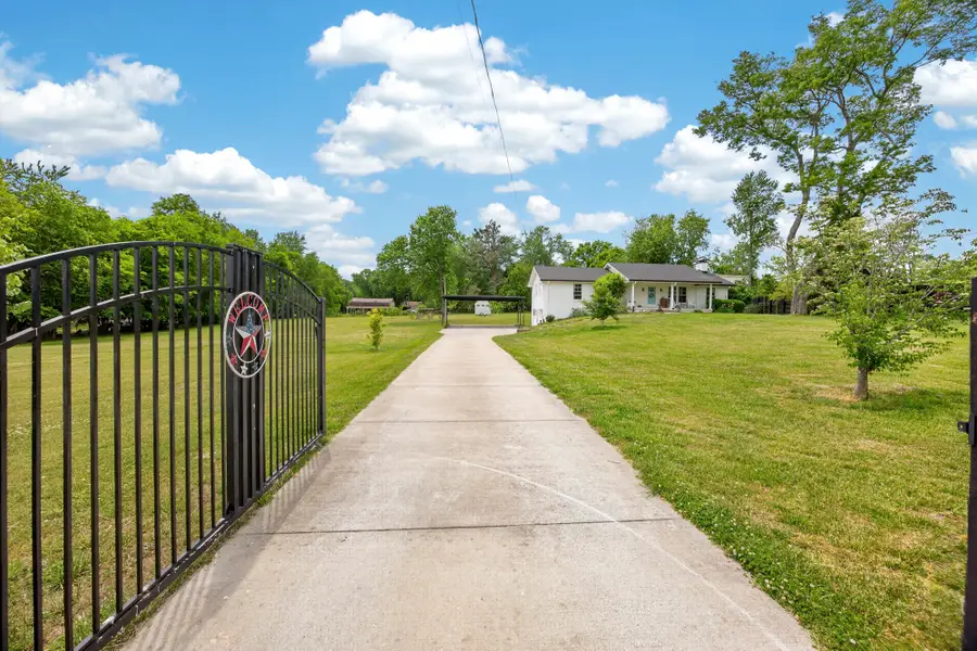 3023 Old Murfreesboro Rd, College Grove, TN 37046 - #2