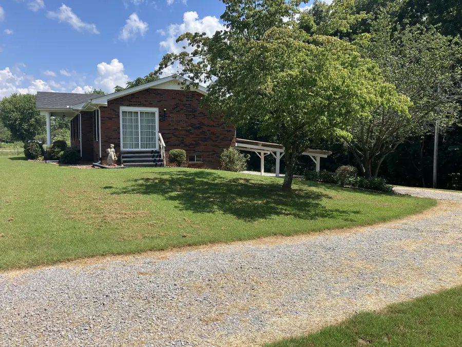 5279 Oak Grove Rd, Red Boiling Springs, TN 37150 - #3