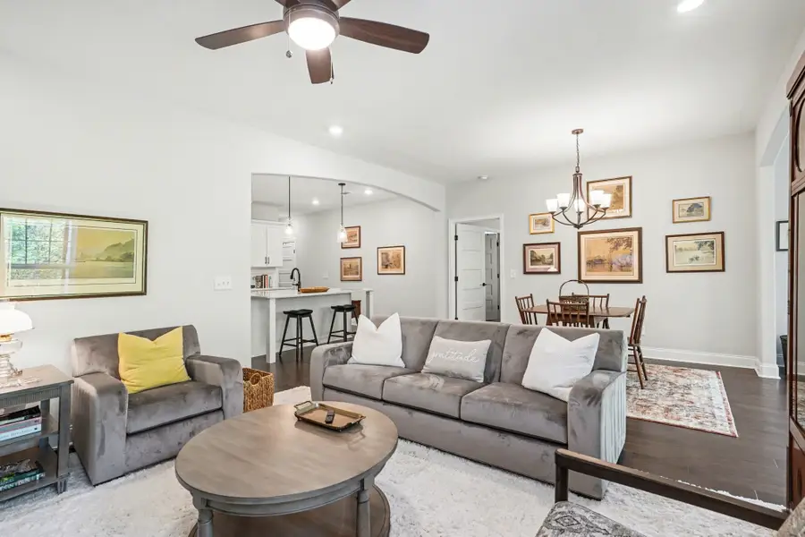 124 Owl Hollow Rd, Hendersonville, TN 37075 - #3