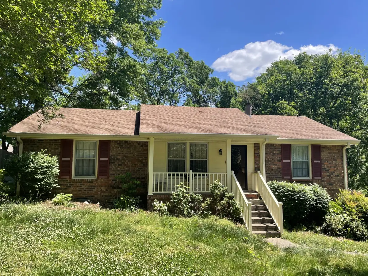 908 Fitzpatrick Rd, Nashville, TN 37214 - #1