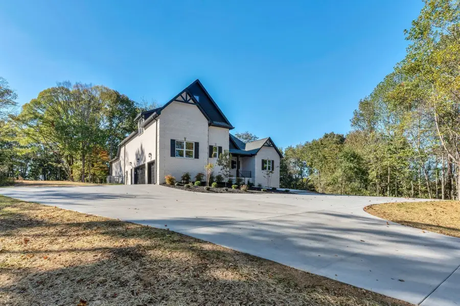 1000 Hogans Branch Rd, Hendersonville, TN 37075 - #3