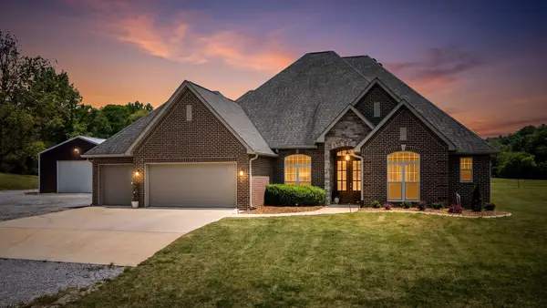 50 Bill Edde Rd, Belvidere, TN 37306