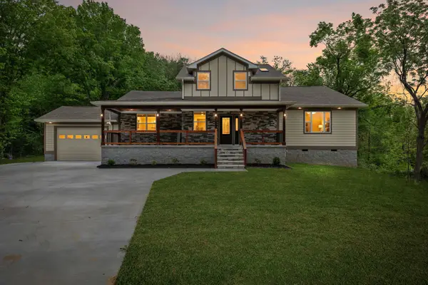 1198 Rogues Fork Rd, Bethpage, TN 37022