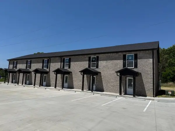 740 Kings Ln #A6, Tullahoma, TN 37388