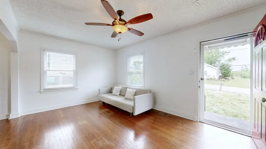 2011 Oakwood Ave, Nashville, TN 37207 - #3