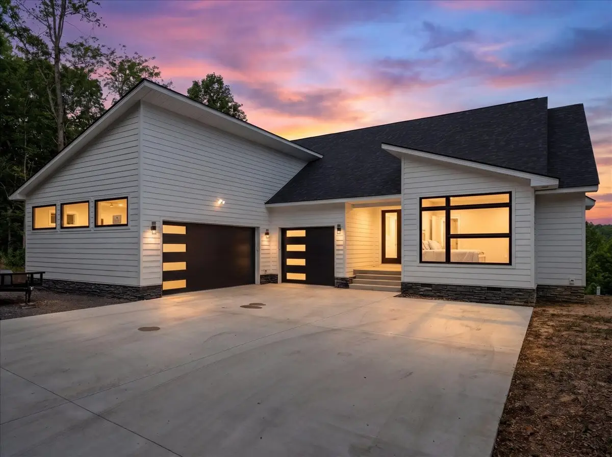 8350 Old Mill Hill Rd, Dowelltown, TN 37059 - #1