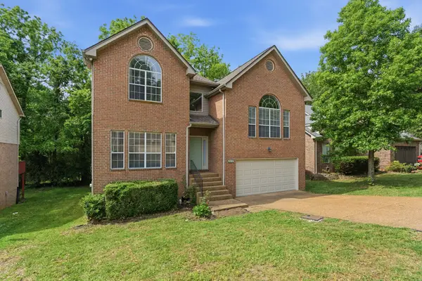 5117 W Oak Highland Dr, Antioch, TN 37013