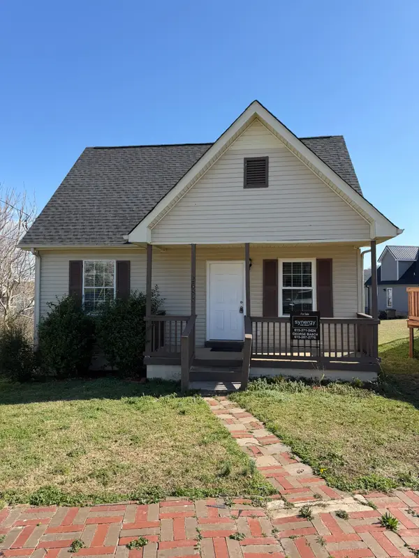 2688 Pine Ridge Dr, Nashville, TN 37207