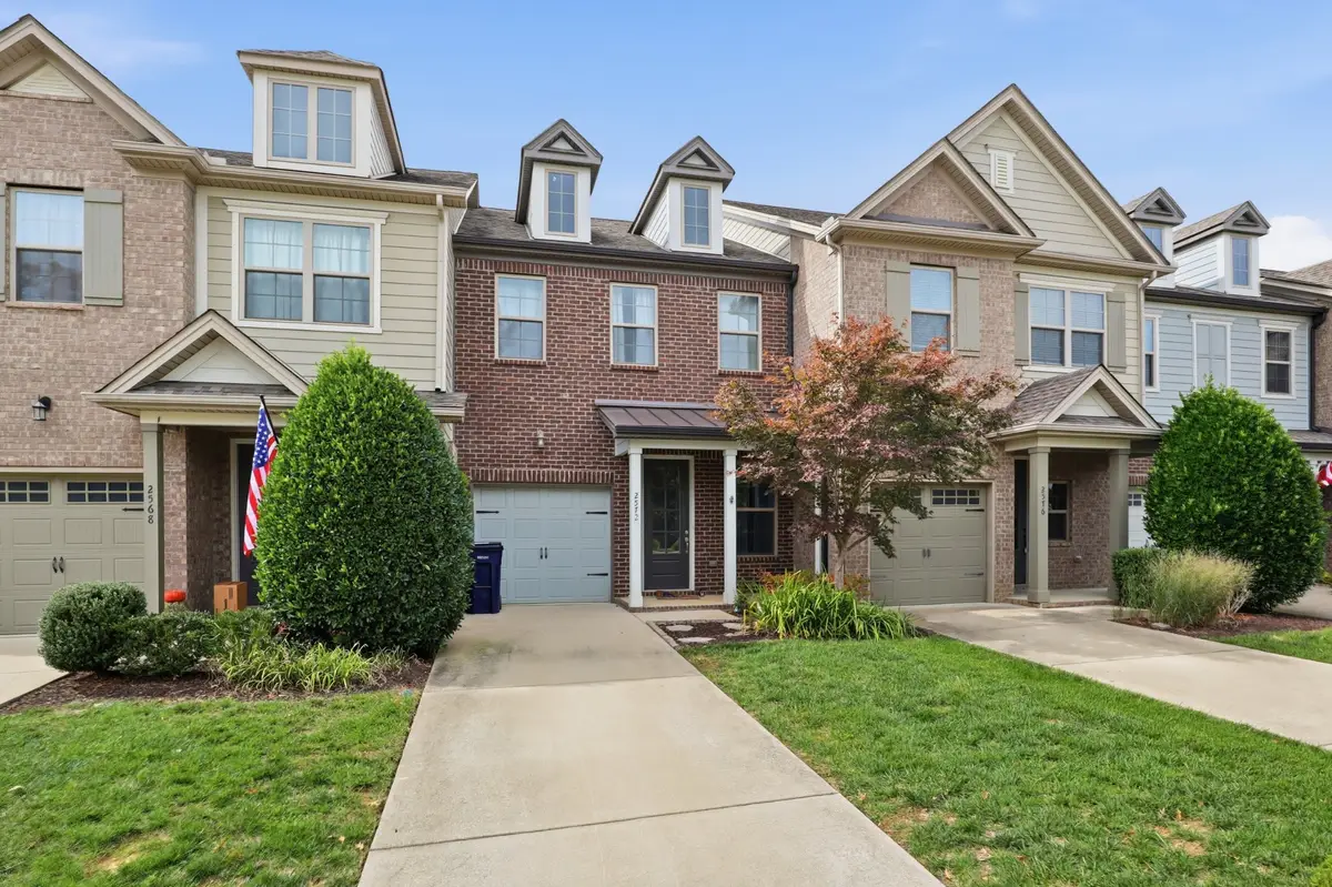 2572 Wellesley Square Dr, Thompsons Station, TN 37179 - #1