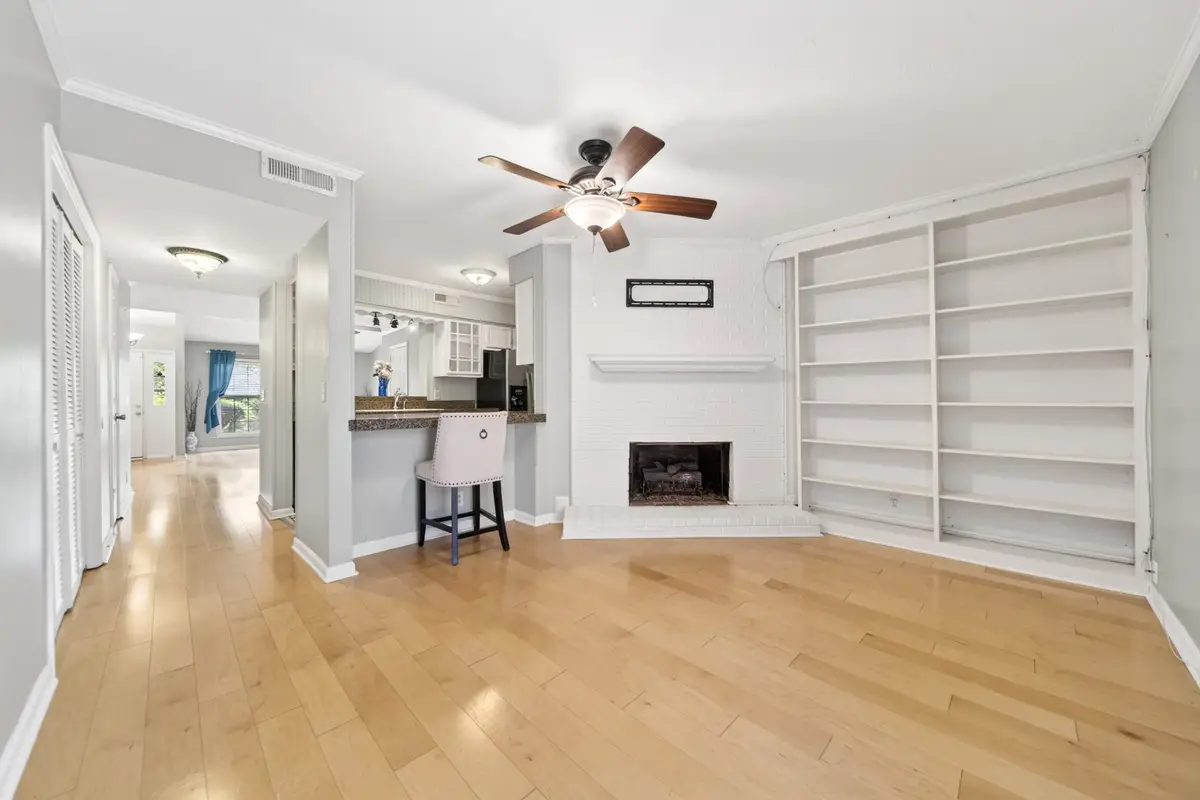 4001 Anderson Rd #B129, Nashville, TN 37217 - #1