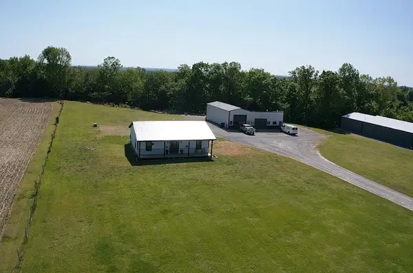 144 Whitlock Paris Rd, Paris, TN 38242