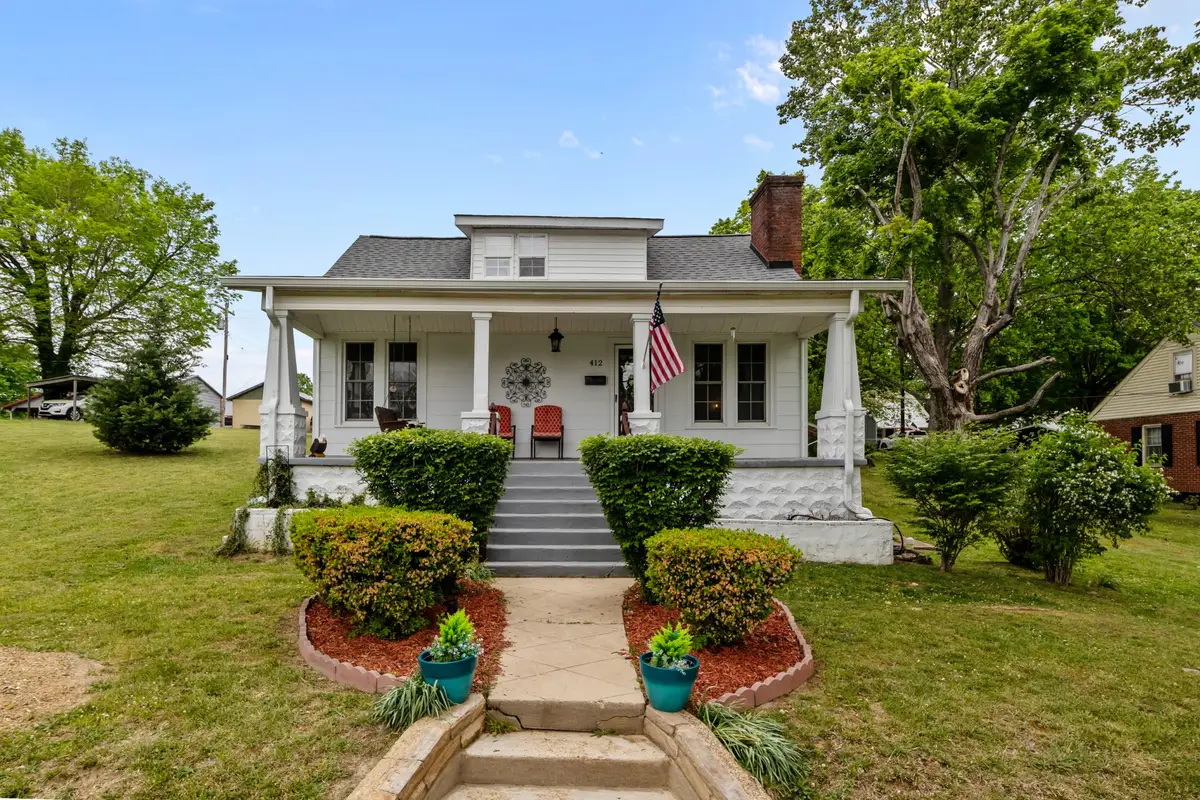 412 High St, Dickson, TN 37055 - #1