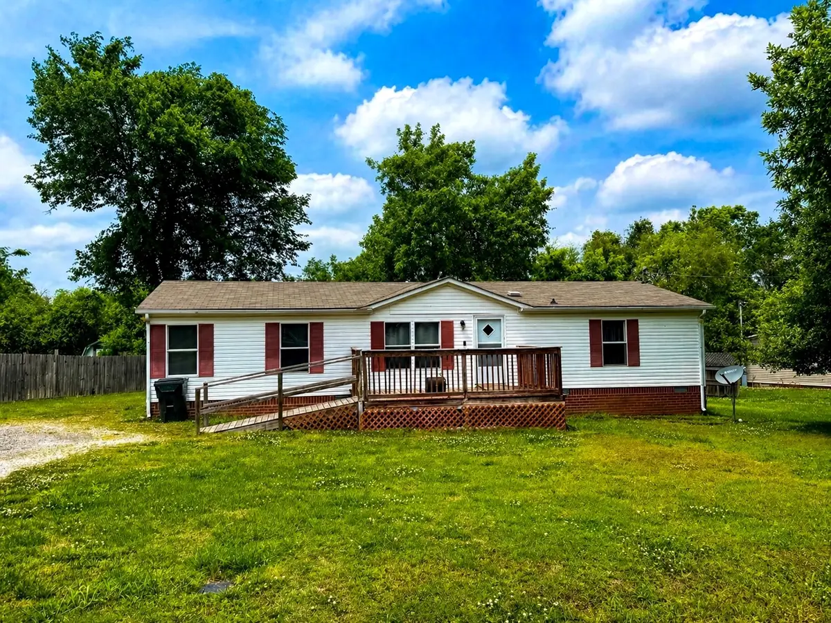 113 A G Myatt Dr, Dickson, TN 37055 - #1