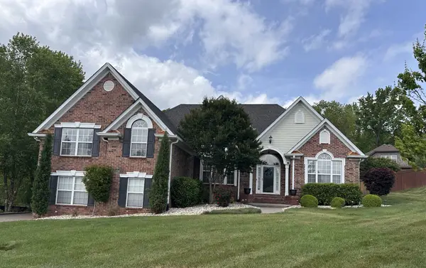 1027 Berkshire Blvd, Mount Juliet, TN 37122
