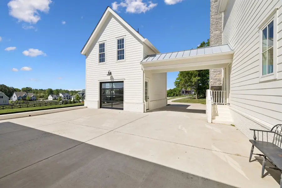 5208 Bond Springs Ct, Thompsons Station, TN 37179 - #2