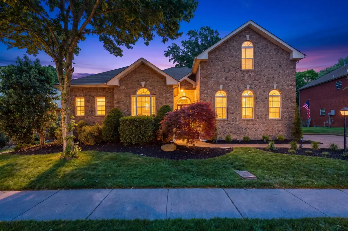 952 Century Oak Dr, Nashville, TN 37211 - #1