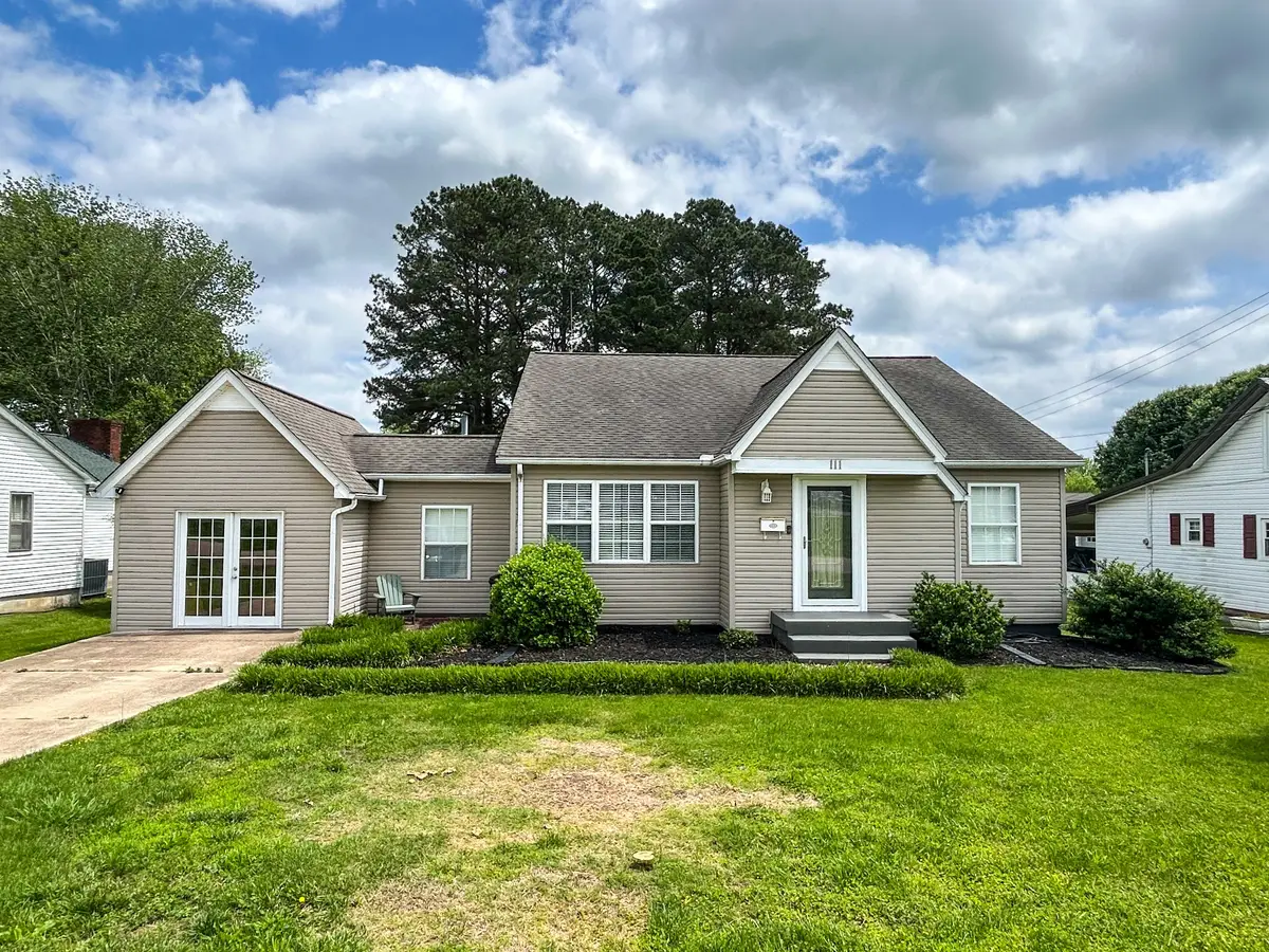 111 Jean St, Paris, TN 38242 - #1