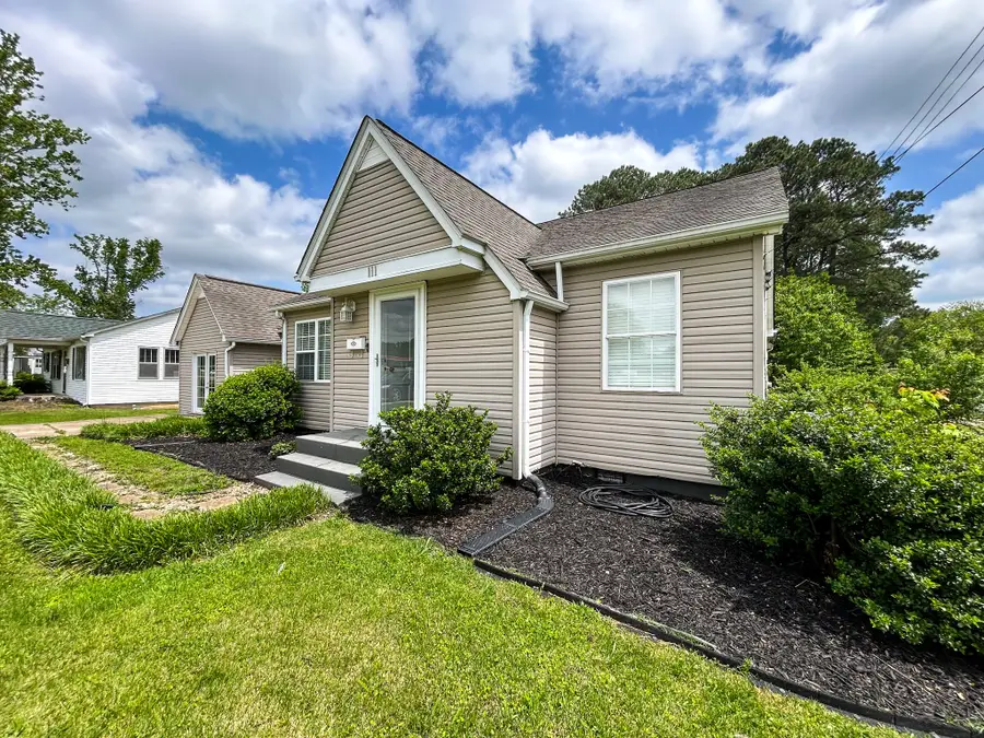 111 Jean St, Paris, TN 38242 - #2