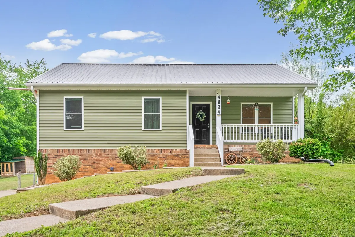 4834 Woodrow Rd, Woodlawn, TN 37191 - #1