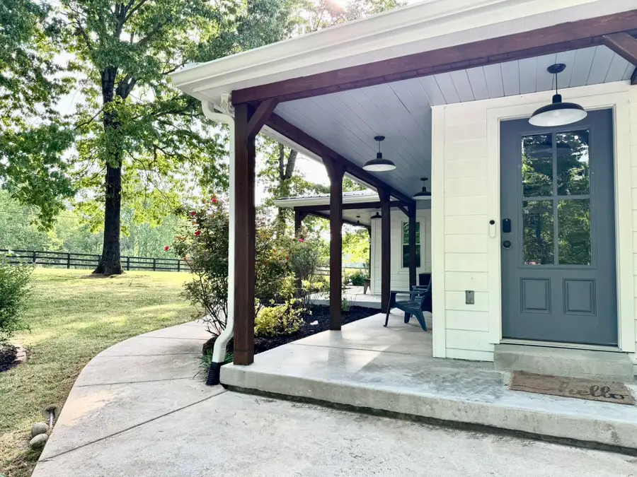 7120 Wallace Rd, Fairview, TN 37062 - #2