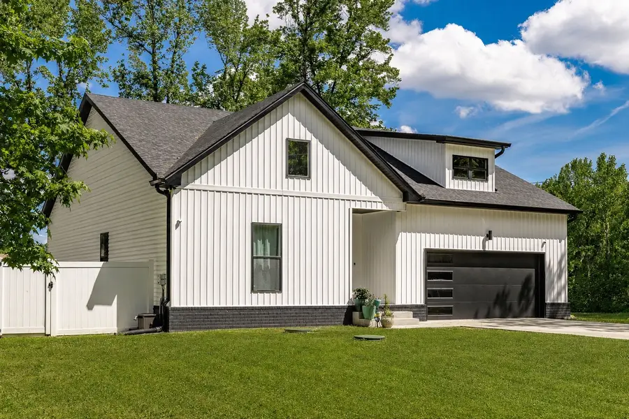 1885 Woodruff Ave, Greenbrier, TN 37073 - #2
