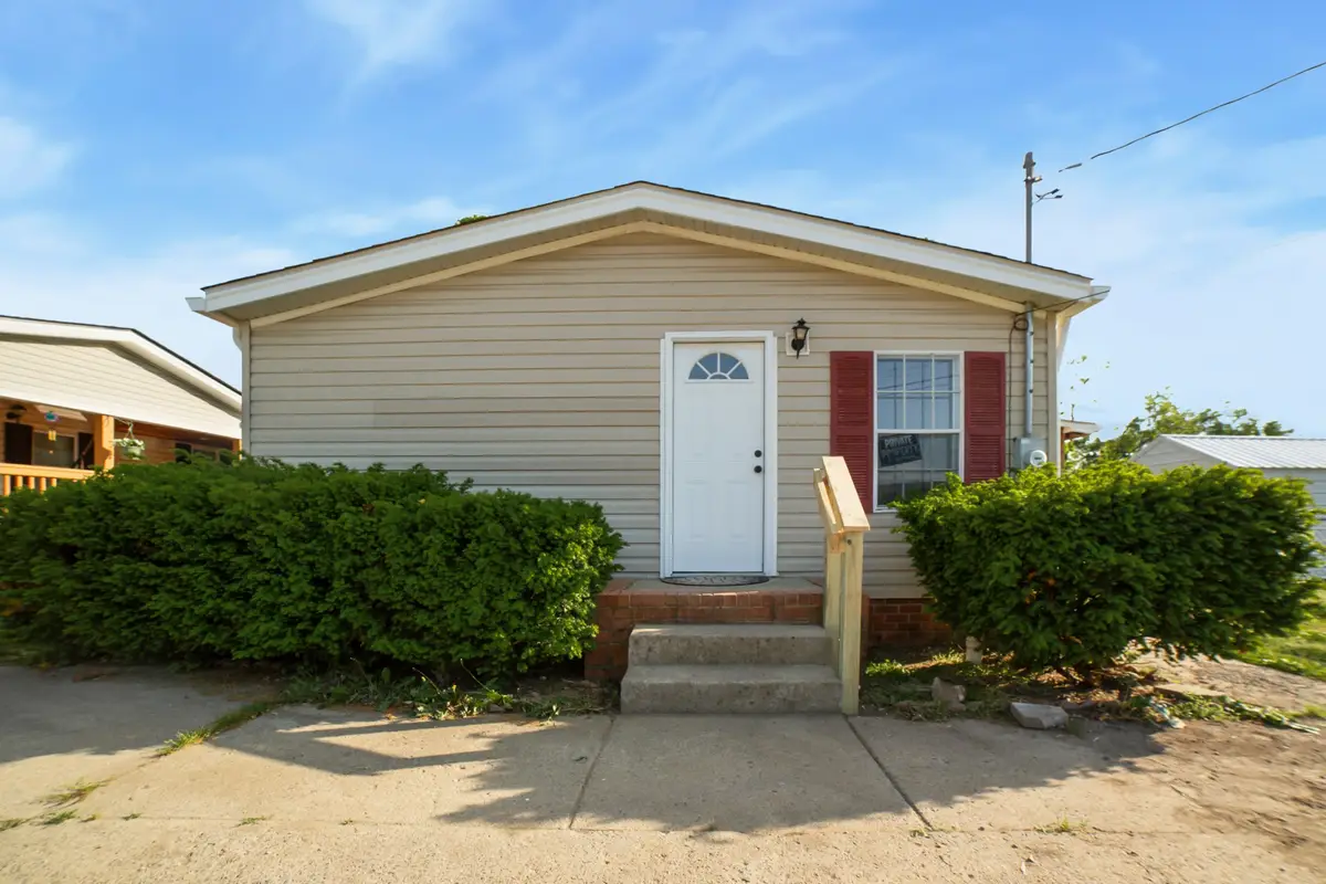 753 W Eastland St, Gallatin, TN 37066 - #1