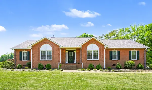 1018 Fox Hill Rd, Ashland City, TN 37015