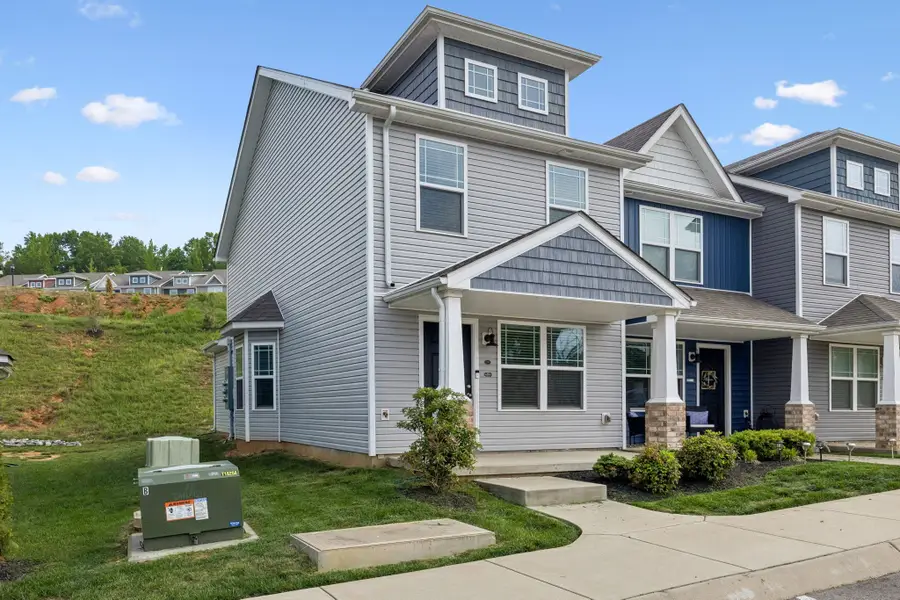 204 Woodland Valley Ln, Clarksville, TN 37040 - #2