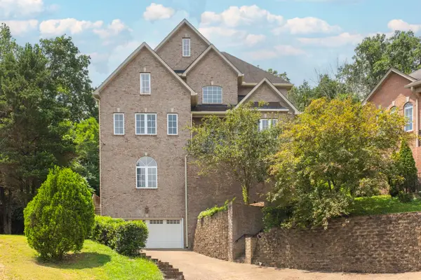 108 Hunters Run, Nashville, TN 37209