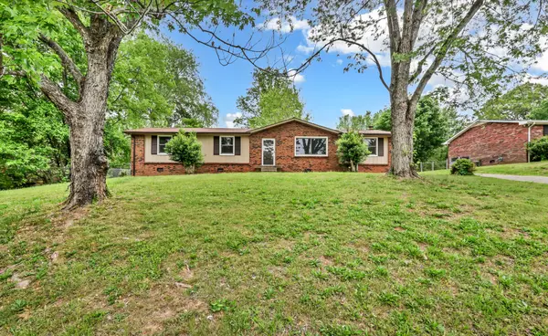 619 Paddy Run Rd, Clarksville, TN 37042