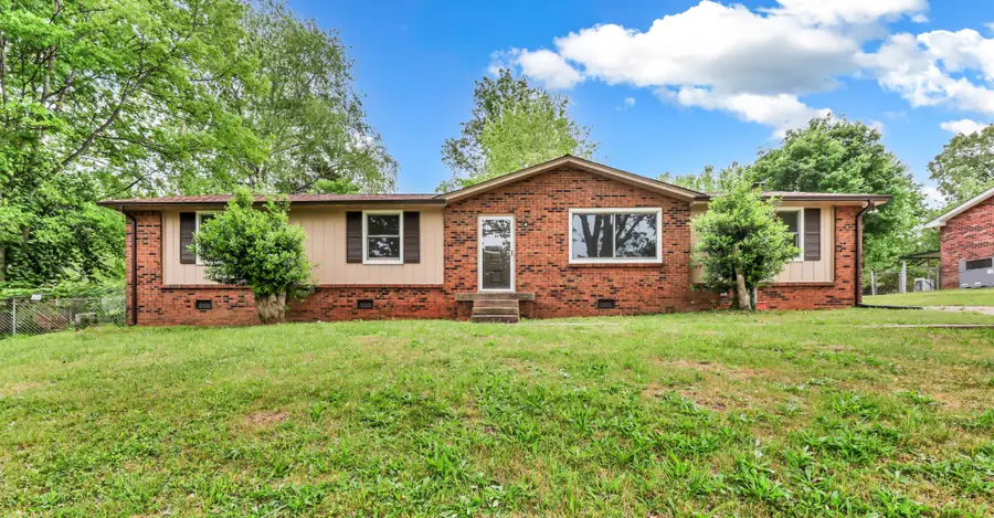 619 Paddy Run Rd, Clarksville, TN 37042 - #3