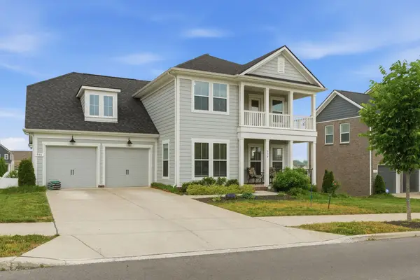 558 Snap Dragon Lane, Hendersonville, TN 37075