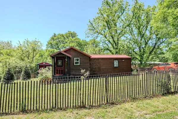 987 Old Elkton Pike, Fayetteville, TN 37334