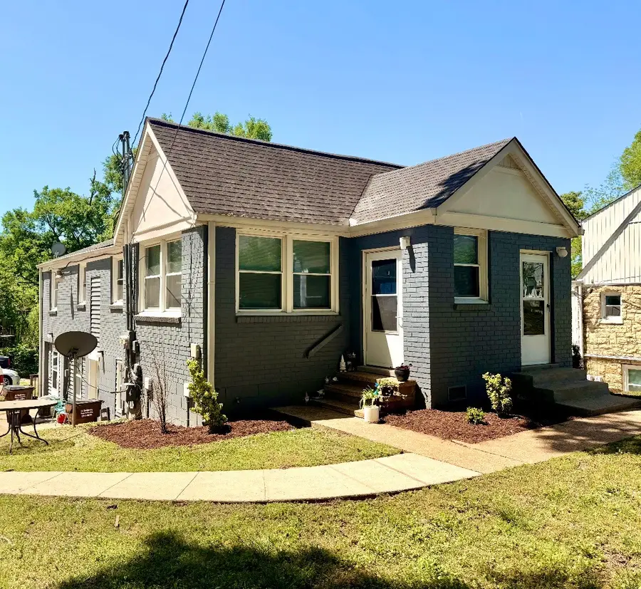 1010 Carolyn Ave, Nashville, TN 37216 - #2