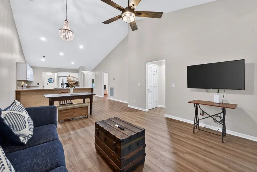 395 Devon Chase Hl #5103, Gallatin, TN 37066 - #2