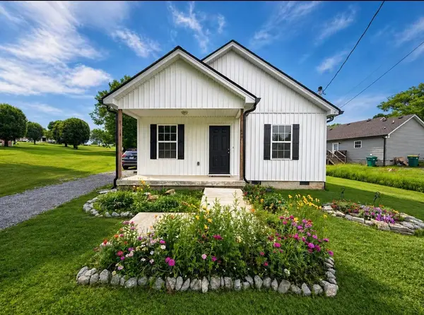 649 Franklin Ave, Lewisburg, TN 37091