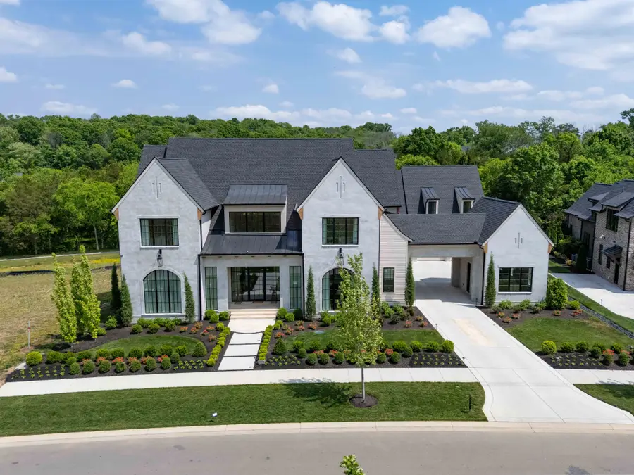 8384 Solstice Dr, College Grove, TN 37046 - #2