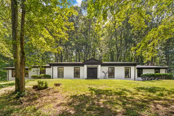 1904 Cromwell Dr, Nashville, TN 37215