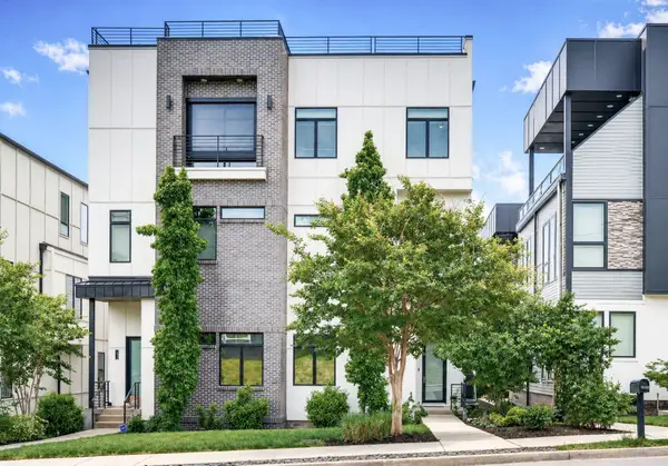 1014 9th Ave S, Nashville, TN 37203