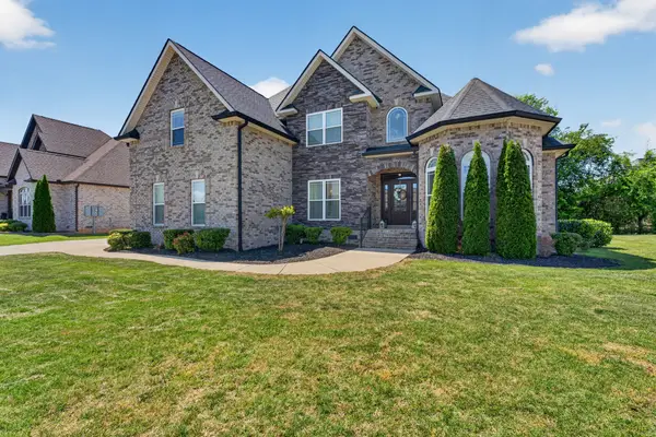 2918 Beaulah Dr, Murfreesboro, TN 37128