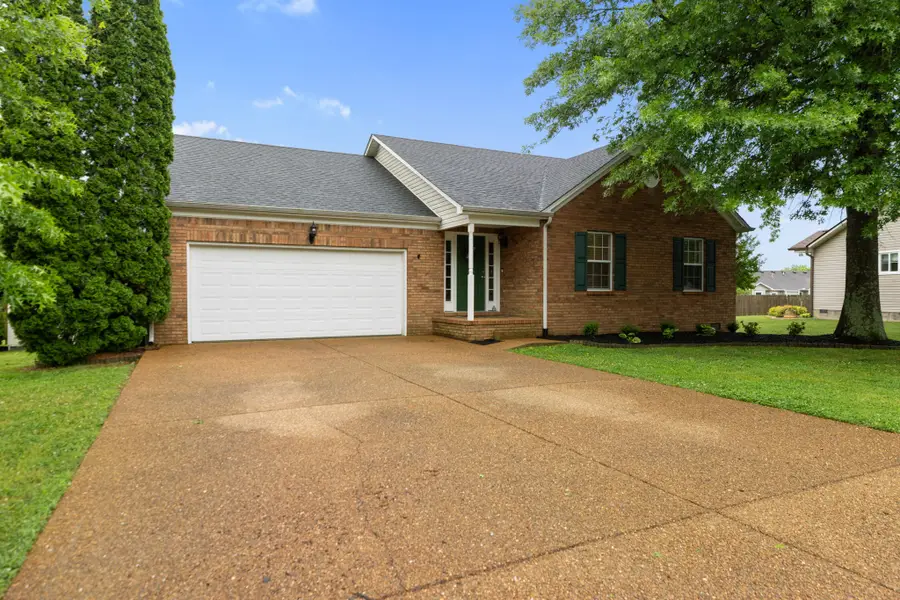 2919 Crenshaw Ct, Spring Hill, TN 37174 - #2