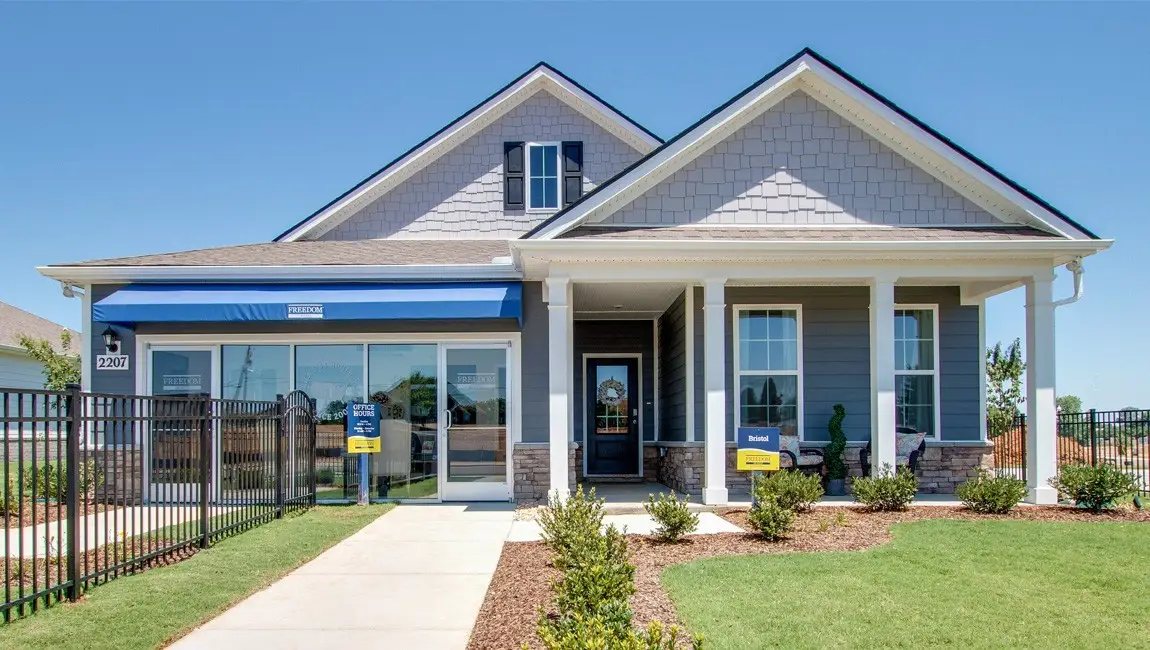 2207 Quinn Drive, White House, TN 37188 - #1